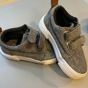 Koala kids, baby/toddler size 4. Slip on sneaker, gray canvas. Worn once.